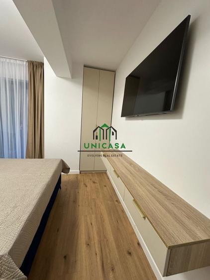 Apartament cu 2 camere decomandat, mobilat în Central
