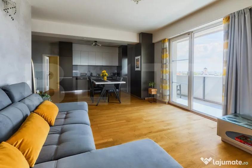Apartament cu 3 camere decomandat în Central