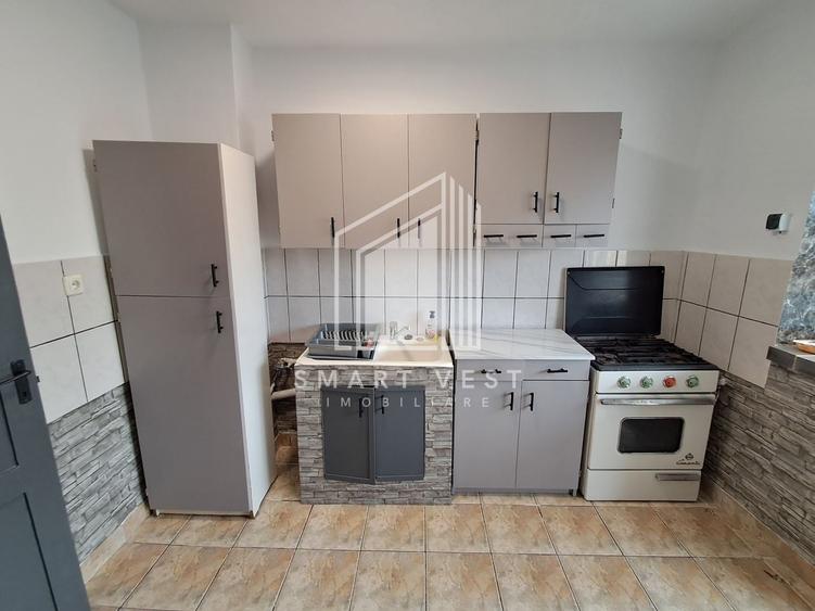 Apartament cu 2 camere decomandat, mobilat în Botizului