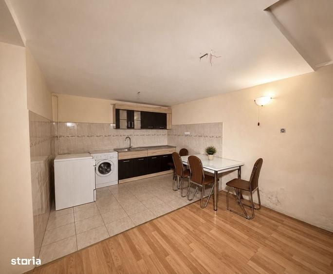 Apartament cu 4 camere în Central