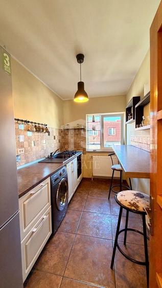 Apartament cu 2 camere decomandat, mobilat în Tomis III