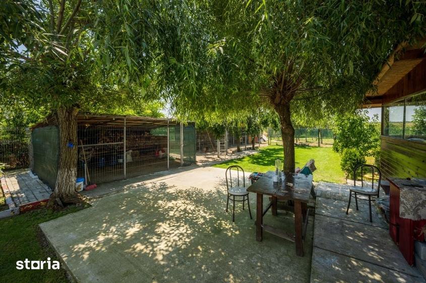 Casă cu 3 camere cu Teren 2200 Mp în Răcari