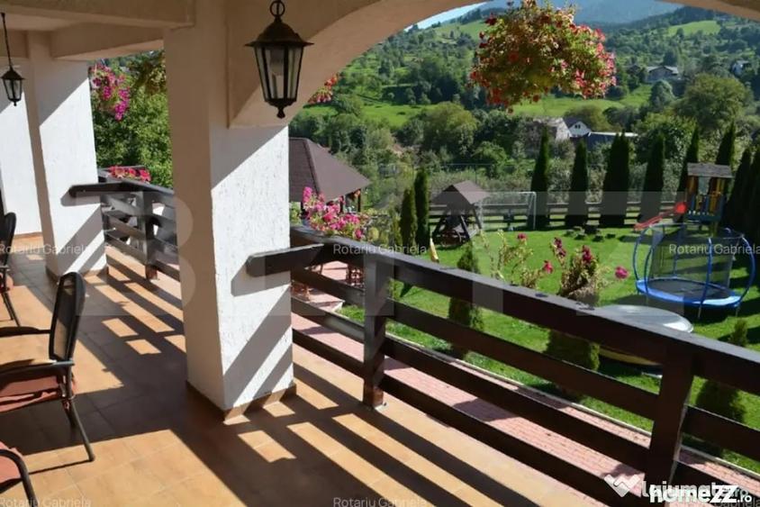 Casă cu 5 camere cu Teren 1472 Mp în Bran