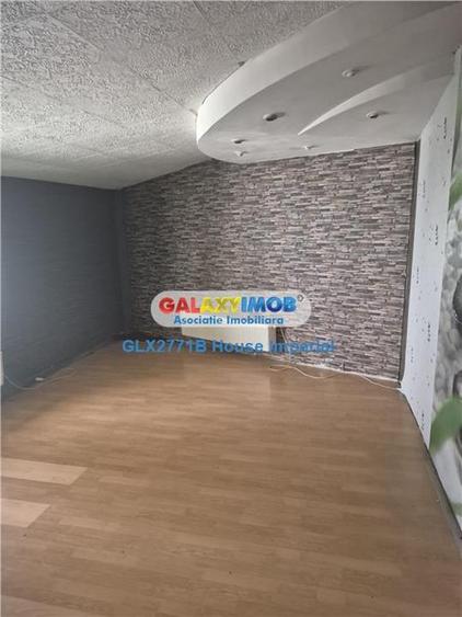 Casă cu 6 camere cu Teren 320 Mp în Calea Călărașilor