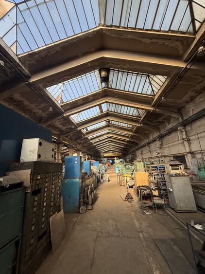 Spațiu industrial, de 3,636 mp, în Basarabia