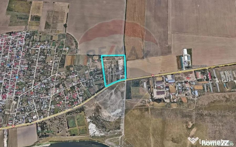Teren de 40527 mp, în Tonea