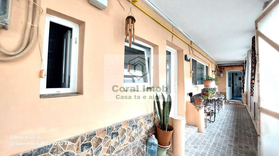 Casă individuală cu 4 camere cu Canalizare în Fundeni