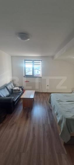 Duplex cu 5 camere cu Canalizare în Sânpetru