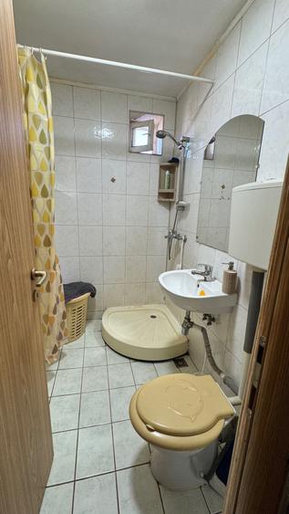 Garsonieră decomandată în Kogălniceanu