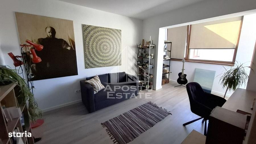 Apartament cu 3 camere în Torontalului