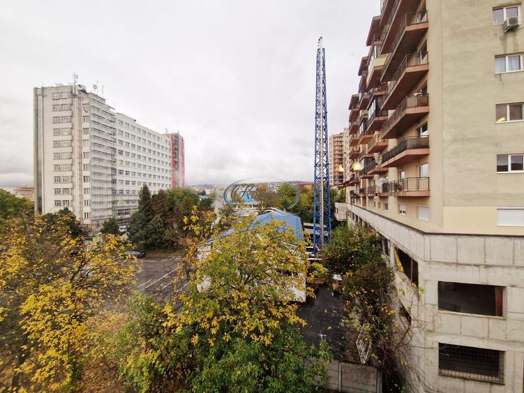 Garsonieră decomandată, mobilată în Zorilor