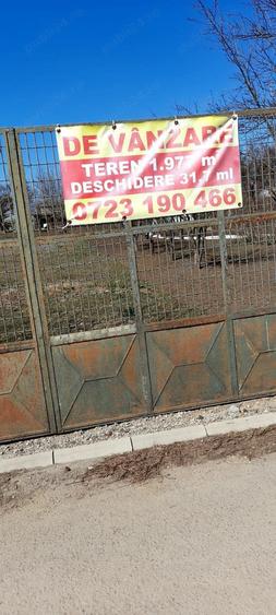 Teren de 2000 mp, în Nord