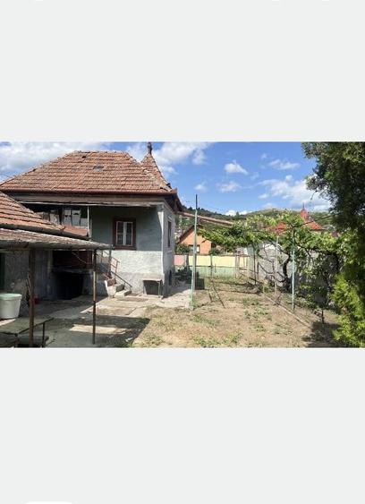 Teren de 2034 mp, în Baciu