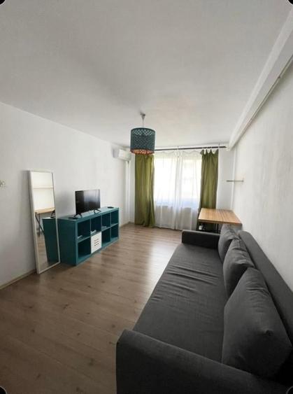 Apartament cu 2 camere decomandat, mobilat în Crângași