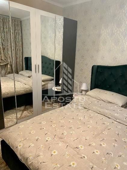 Apartament cu 3 camere decomandat în Aradului