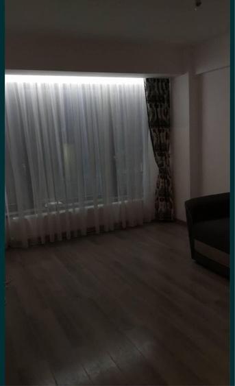 Apartament cu 3 camere în Bucium
