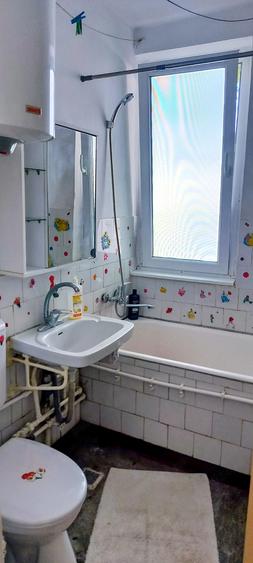 Apartament cu 2 camere semidecomandat în Micro 19