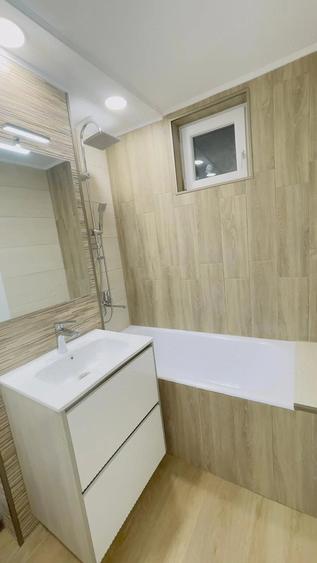 Apartament cu 2 camere decomandat în Horia
