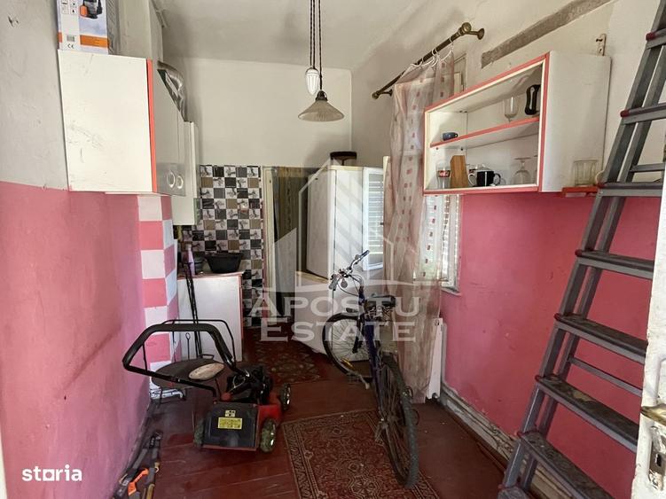 Casă cu 3 camere în Dâmbovița