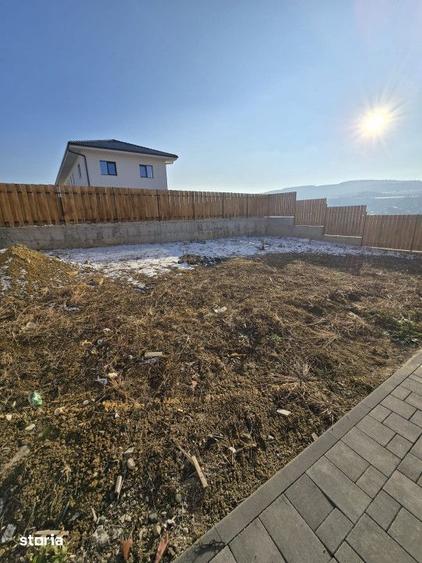 Duplex de vanzare, 4 camere, 120mp, 330mp teren, parcare,zona Chinteni - 1
