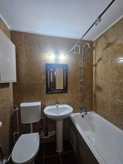 Apartament cu 2 camere decomandat în Antiaeriană