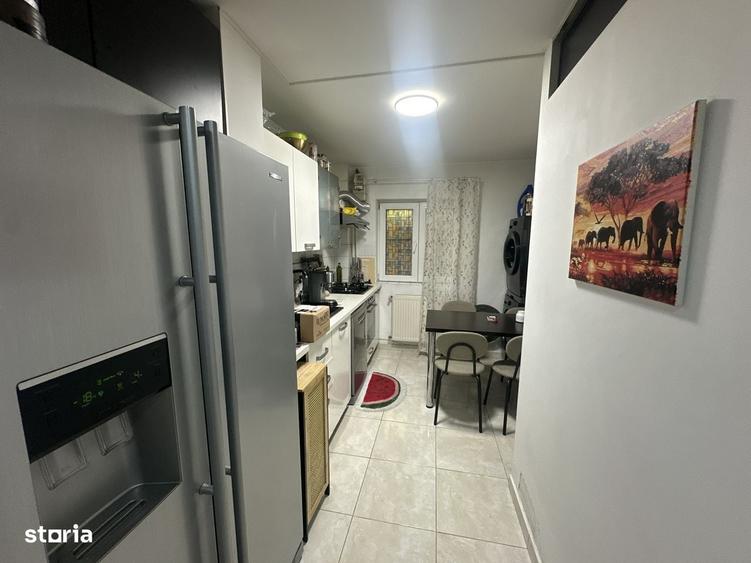 Apartament cu 3 camere în Tudor Vladimirescu