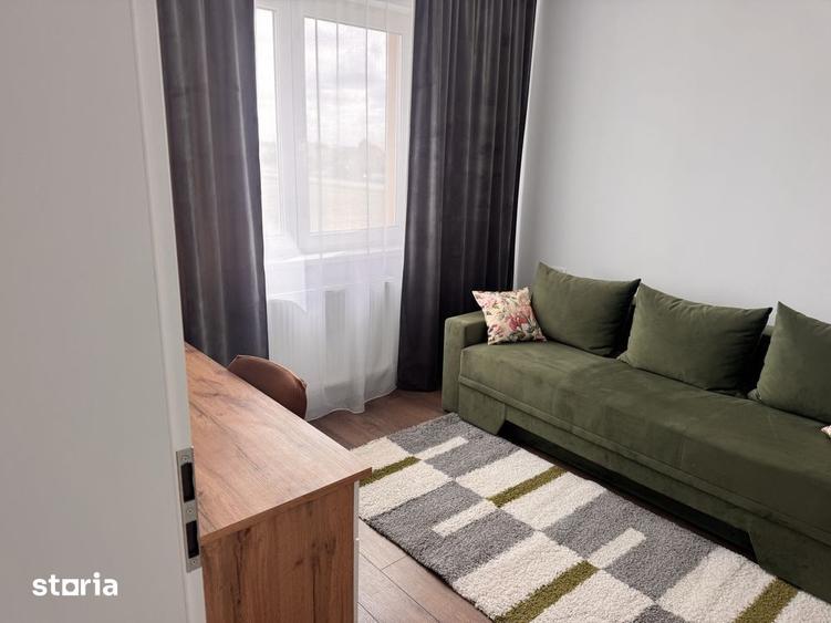 Apartament cu 3 camere în Dumbrăvița