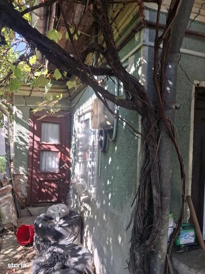 Casă cu 3 camere în Antiaeriană