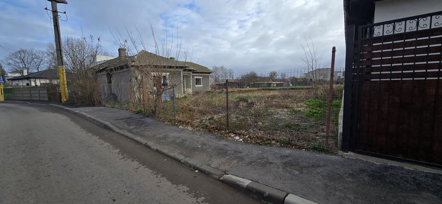 Teren Construcții intravilan de 1500 mp, în Palazu Mare