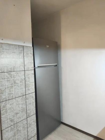 Apartament cu 2 camere semidecomandat în Vitan