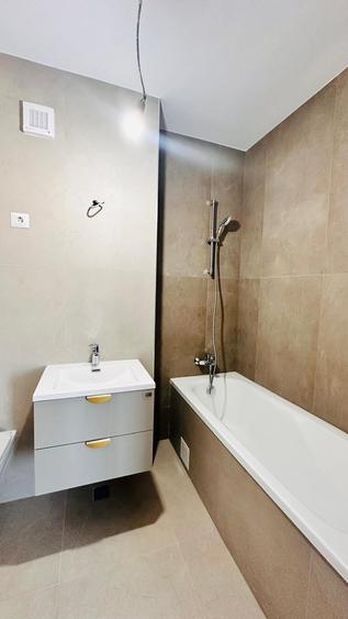 Apartament cu 3 camere decomandat în Albert