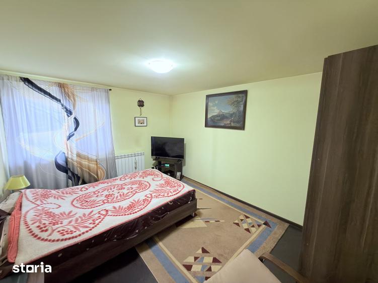 Casă cu 5 camere cu Teren 504 Mp în Central