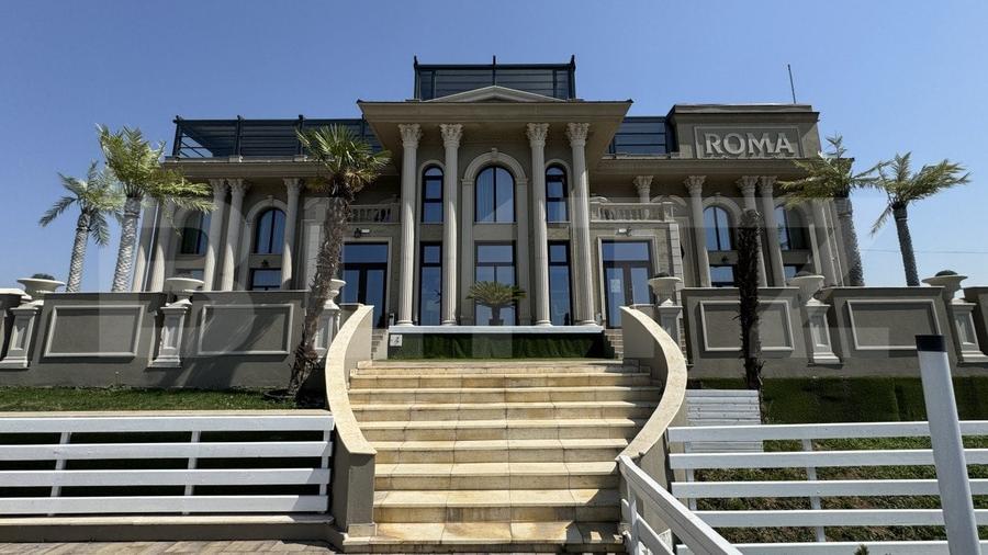 Spațiu comercial, de 1,570 mp, în Exterior Est