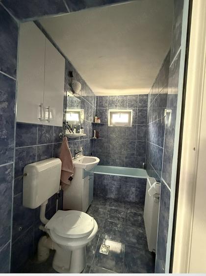Casă cu 4 camere cu Teren 220 Mp în Central