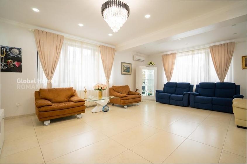 Casă cu 8 camere cu Teren 1038 Mp în Pantelimon