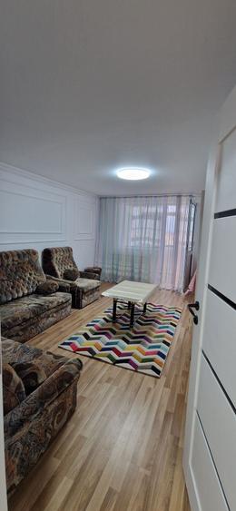 Apartament cu 2 camere decomandat în Zahana