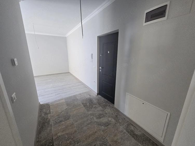 Apartament cu 2 camere decomandat în Girocului