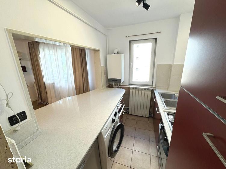 Apartament cu 2 camere în Mircea cel Bătrân
