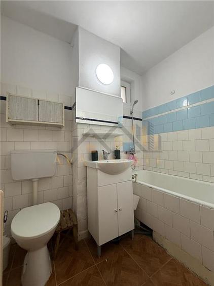 Apartament cu 2 camere decomandat în Cetății