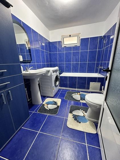 Casă cu 4 camere decomandat în Strejnicu