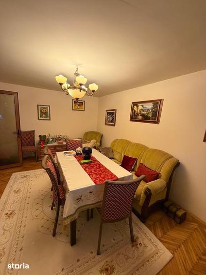 Apartament cu 4 camere decomandat, mobilat în Tomis I