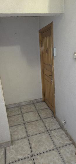 Inchiriez 3 camere bloc vechi - 5