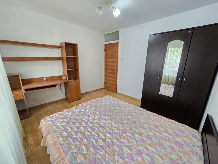 Apartament cu 2 camere decomandat, mobilat în Brâncoveanu