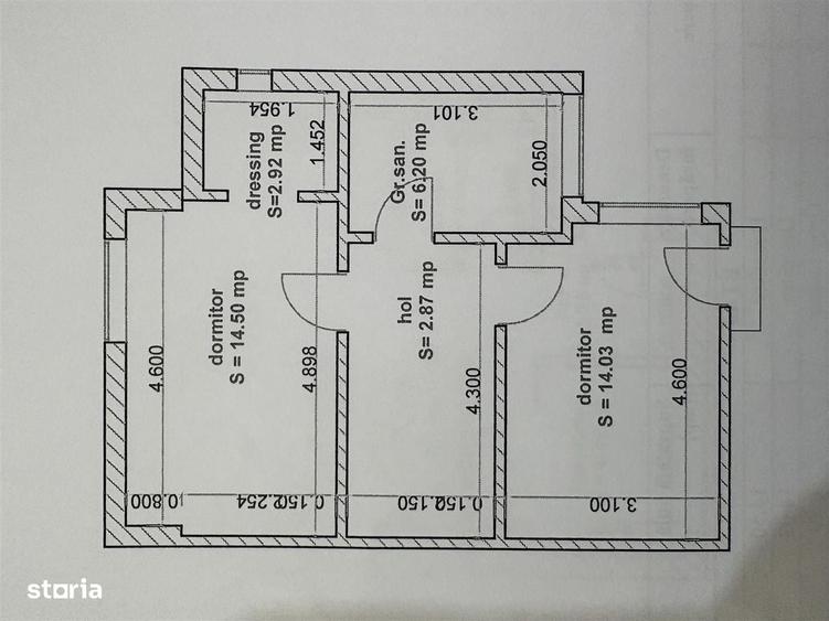 Casă cu 4 camere în Șura Mare