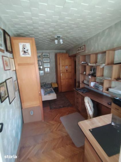 Apartament cu 3 camere în Grădiște