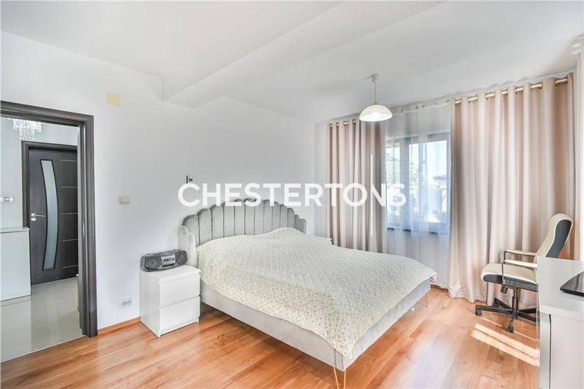 Vanzare Casa P+1+M/Curte 823 MP/Construtie impecabila/compartimentare deosebita - 6
