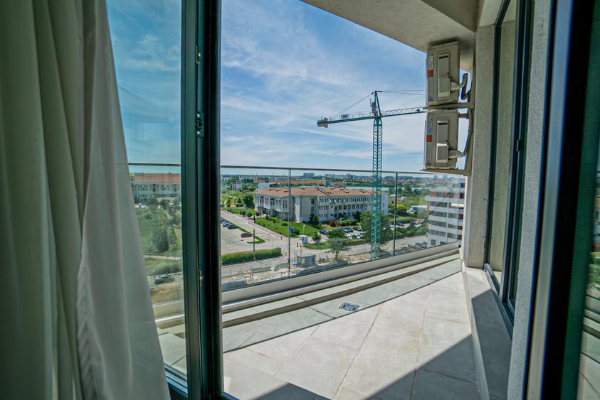Apartament cu 3 camere decomandat, mobilat în Tomis Nord