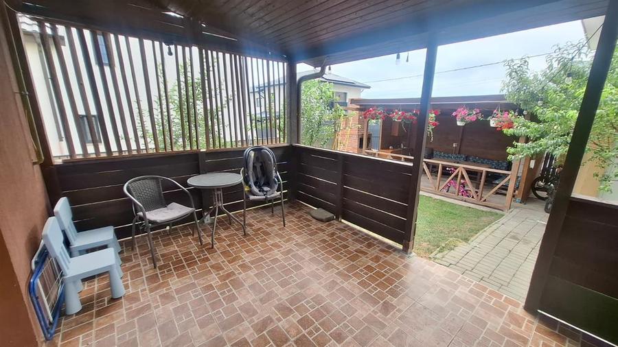 Casă cu 4 camere cu Canalizare în Valea Lupului