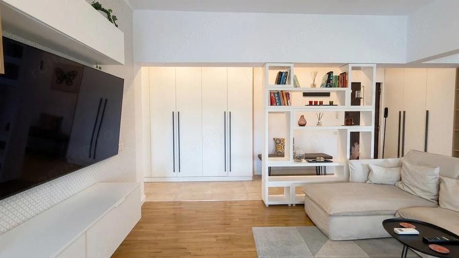 Apartament cu 2 camere, mobilat în Universitate