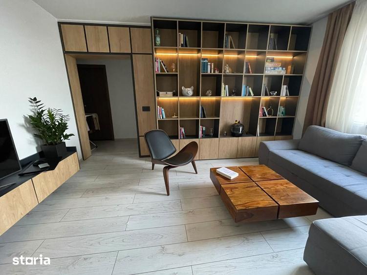 Apartament cu 3 camere semidecomandat în Iosefin